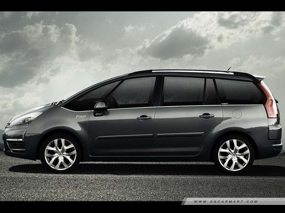 https://i.i-sgcm.com/new_cars/cars/10450/10450_g21