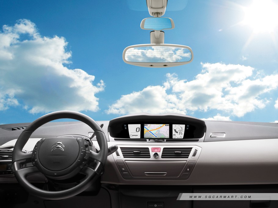 https://i.i-sgcm.com/new_cars/cars/10450/10450_g26