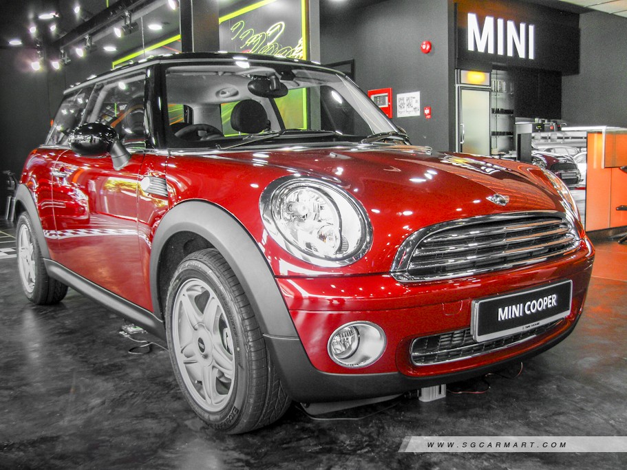 https://i.i-sgcm.com/new_cars/cars/10456/10456_g40
