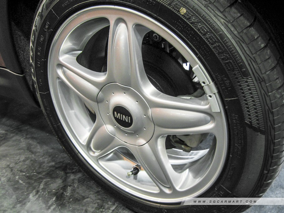 https://i.i-sgcm.com/new_cars/cars/10456/10456_g45