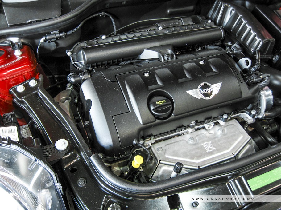 https://i.i-sgcm.com/new_cars/cars/10456/10456_g56