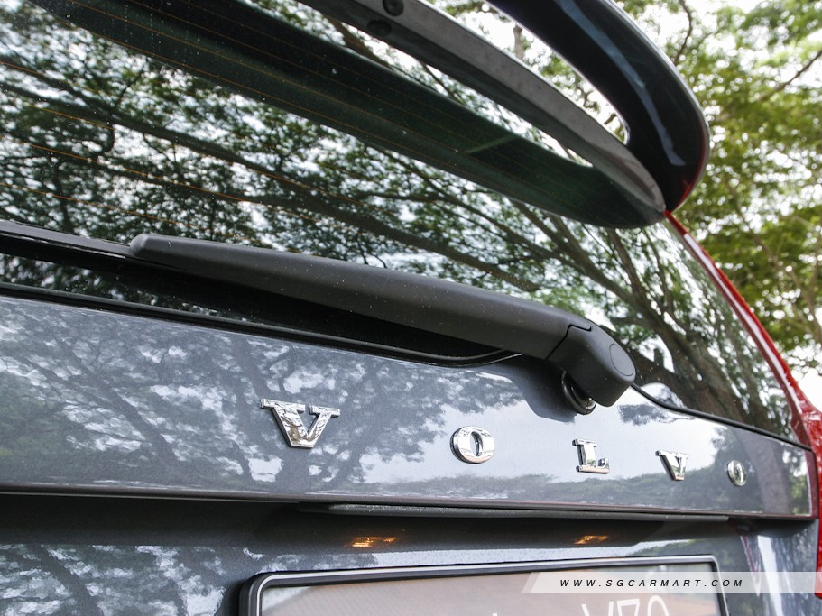 https://i.i-sgcm.com/new_cars/cars/10480/10480_g11