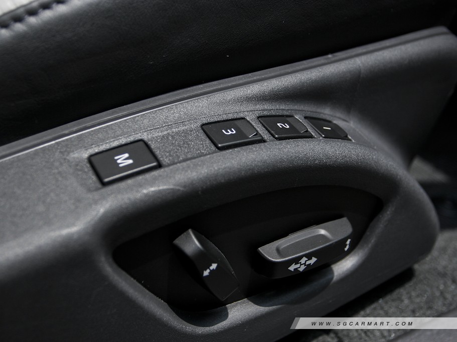 https://i.i-sgcm.com/new_cars/cars/10480/10480_g26