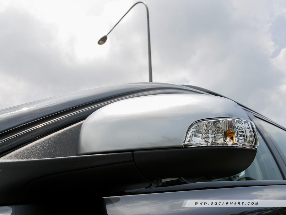 https://i.i-sgcm.com/new_cars/cars/10480/10480_g8