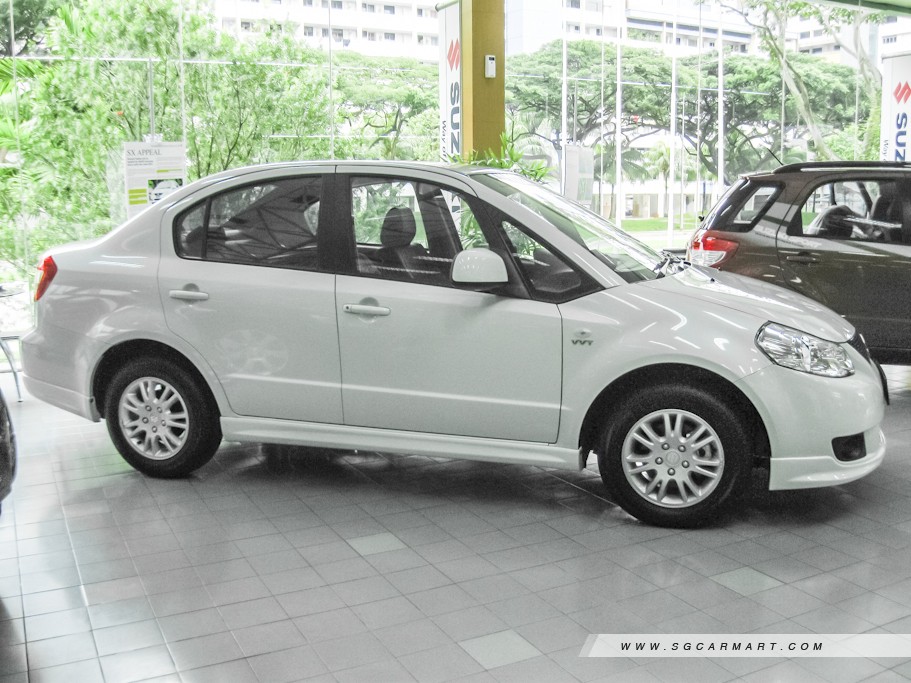 https://i.i-sgcm.com/new_cars/cars/10488/10488_g29