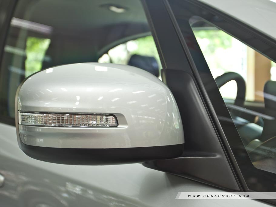 https://i.i-sgcm.com/new_cars/cars/10488/10488_g59