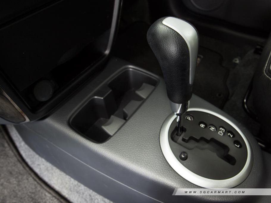 https://i.i-sgcm.com/new_cars/cars/10488/10488_g70