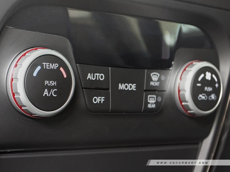 https://i.i-sgcm.com/new_cars/cars/10488/10488_g74