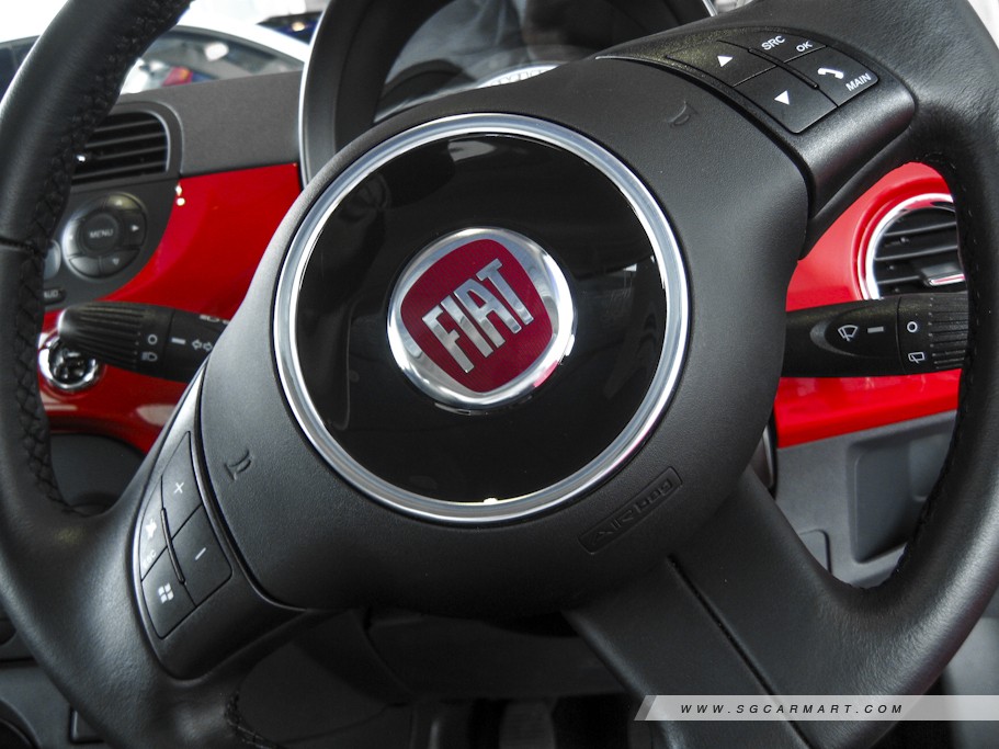 https://i.i-sgcm.com/new_cars/cars/10512/10512_g10