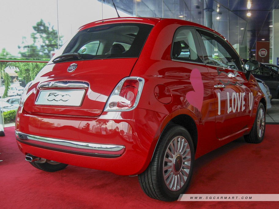 https://i.i-sgcm.com/new_cars/cars/10512/10512_g3