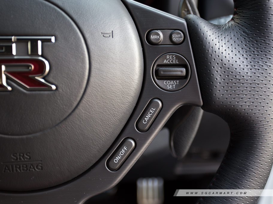 https://i.i-sgcm.com/new_cars/cars/10518/10518_g33