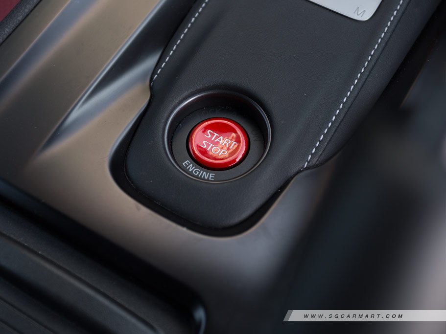 https://i.i-sgcm.com/new_cars/cars/10518/10518_g42