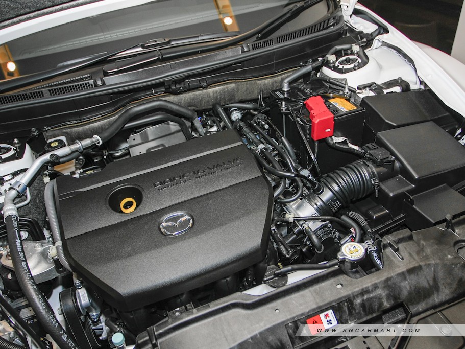 https://i.i-sgcm.com/new_cars/cars/10521/10521_g21