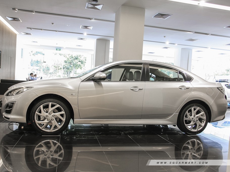 https://i.i-sgcm.com/new_cars/cars/10521/10521_g3
