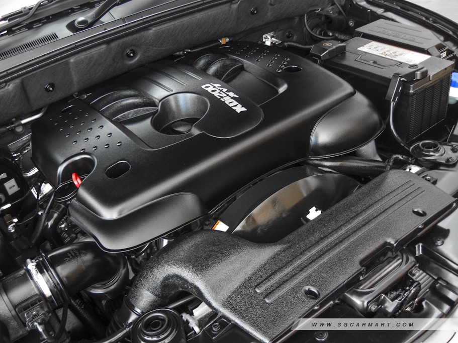 https://i.i-sgcm.com/new_cars/cars/10534/10534_g15