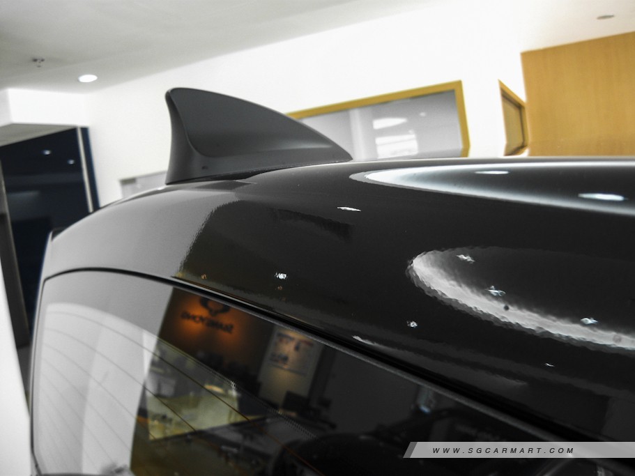 https://i.i-sgcm.com/new_cars/cars/10534/10534_g5