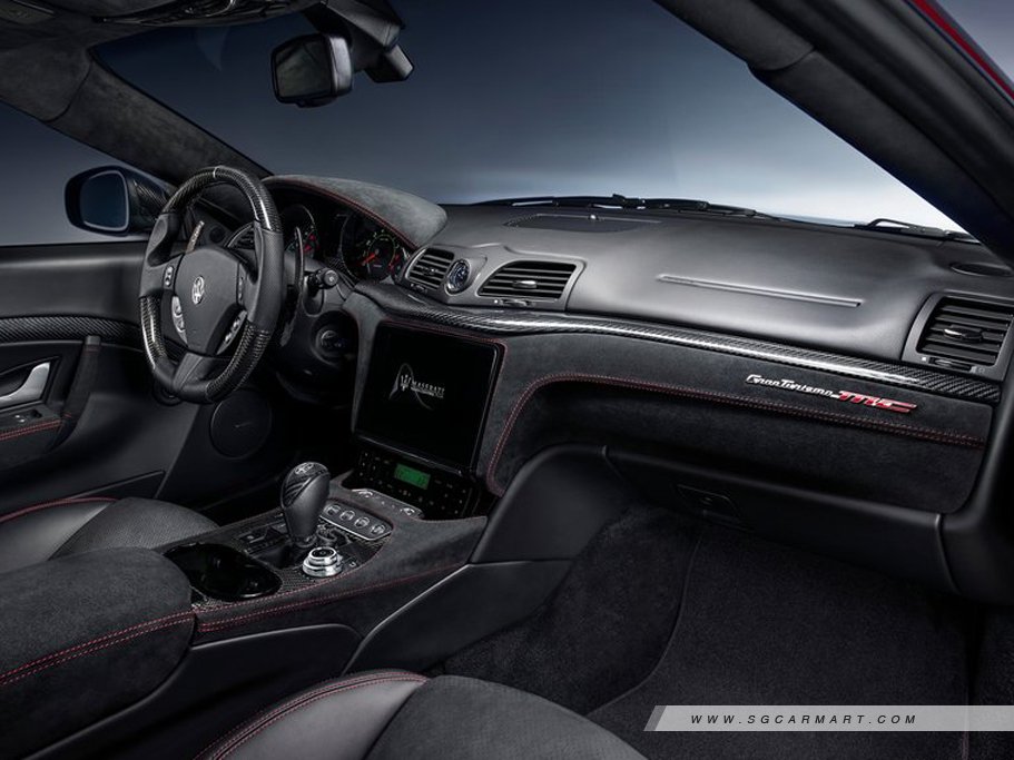 https://i.i-sgcm.com/new_cars/cars/10540/10540_g25