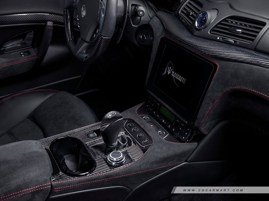 https://i.i-sgcm.com/new_cars/cars/10540/10540_g27