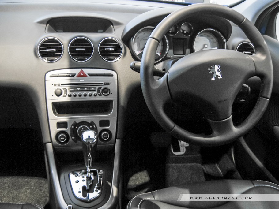 https://i.i-sgcm.com/new_cars/cars/10569/10569_g54