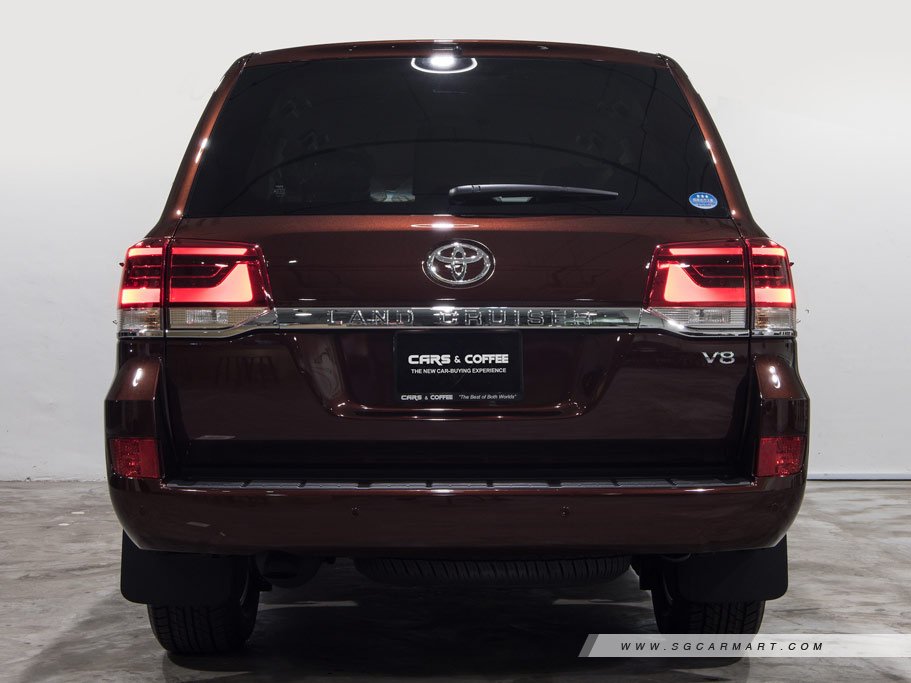 https://i.i-sgcm.com/new_cars/cars/10585/10585_g19