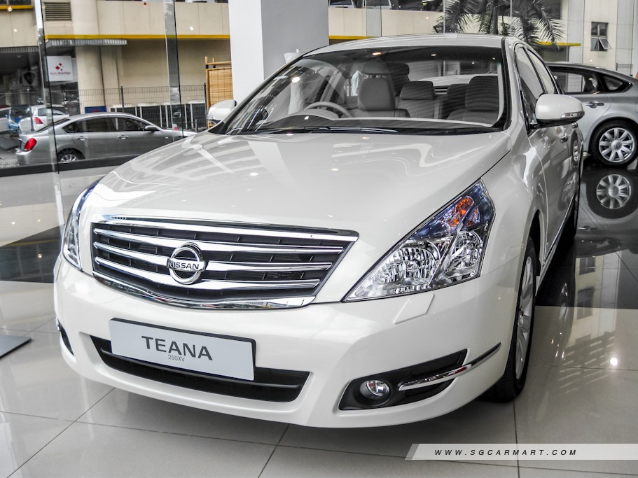 https://i.i-sgcm.com/new_cars/cars/10600/10600_g23
