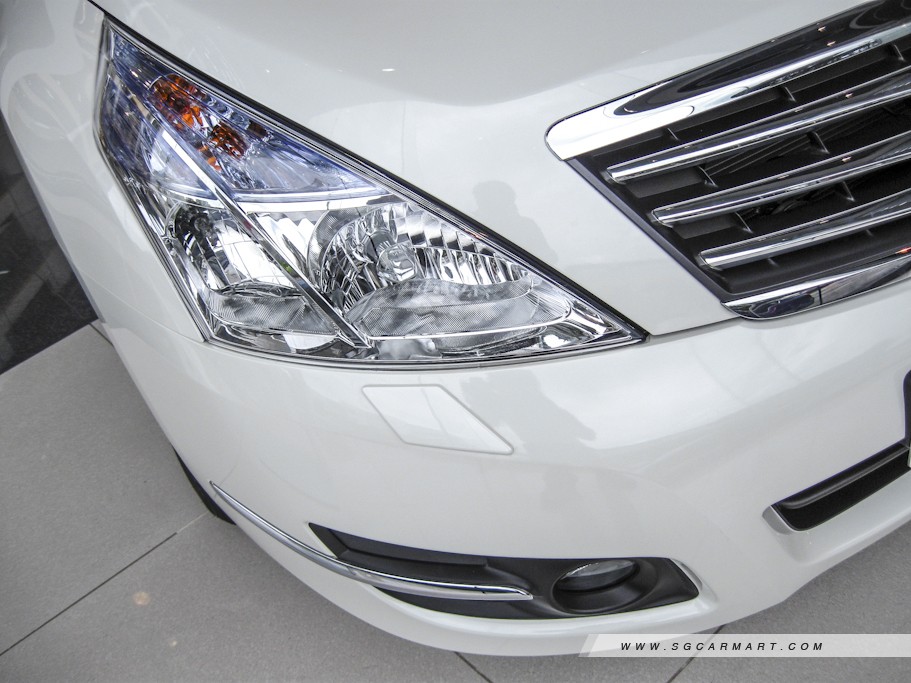 https://i.i-sgcm.com/new_cars/cars/10600/10600_g26