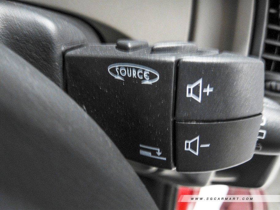 https://i.i-sgcm.com/new_cars/cars/10602/10602_g12