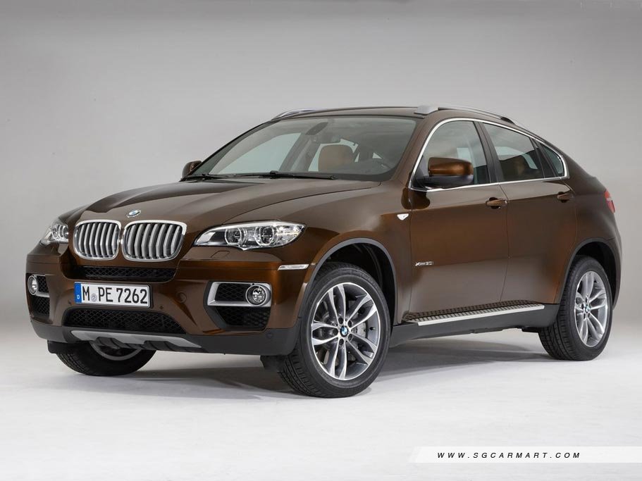 https://i.i-sgcm.com/new_cars/cars/10618/10618_g1