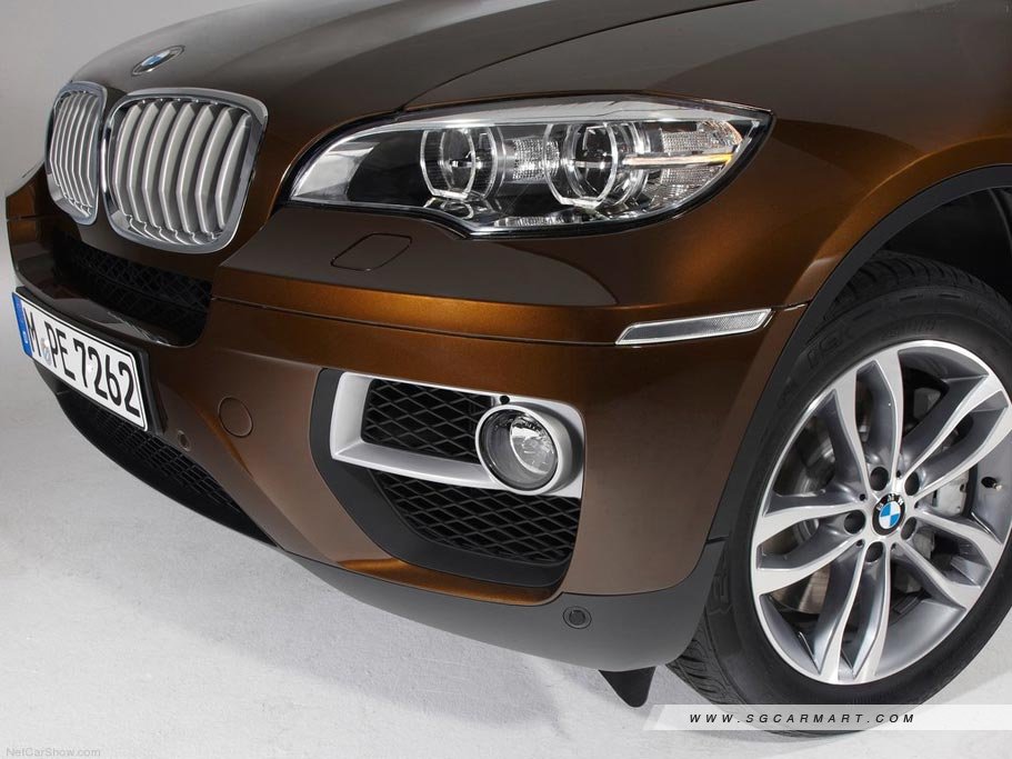 https://i.i-sgcm.com/new_cars/cars/10618/10618_g5
