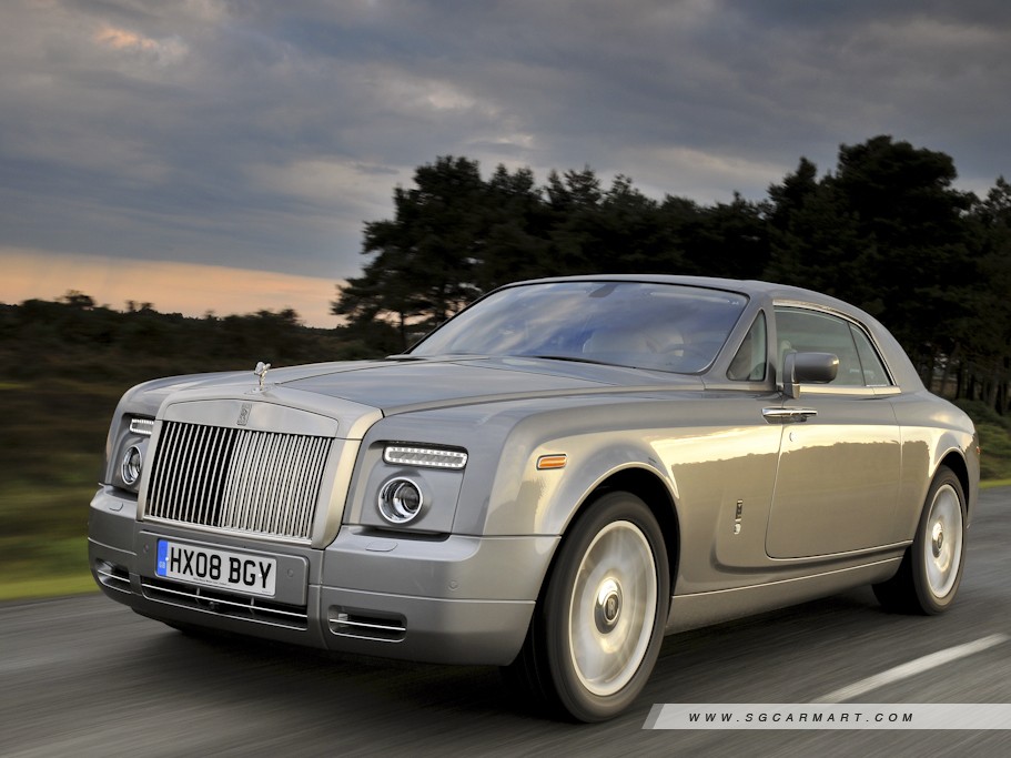 https://i.i-sgcm.com/new_cars/cars/10638/10638_g1