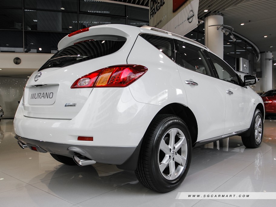 https://i.i-sgcm.com/new_cars/cars/10648/10648_g3
