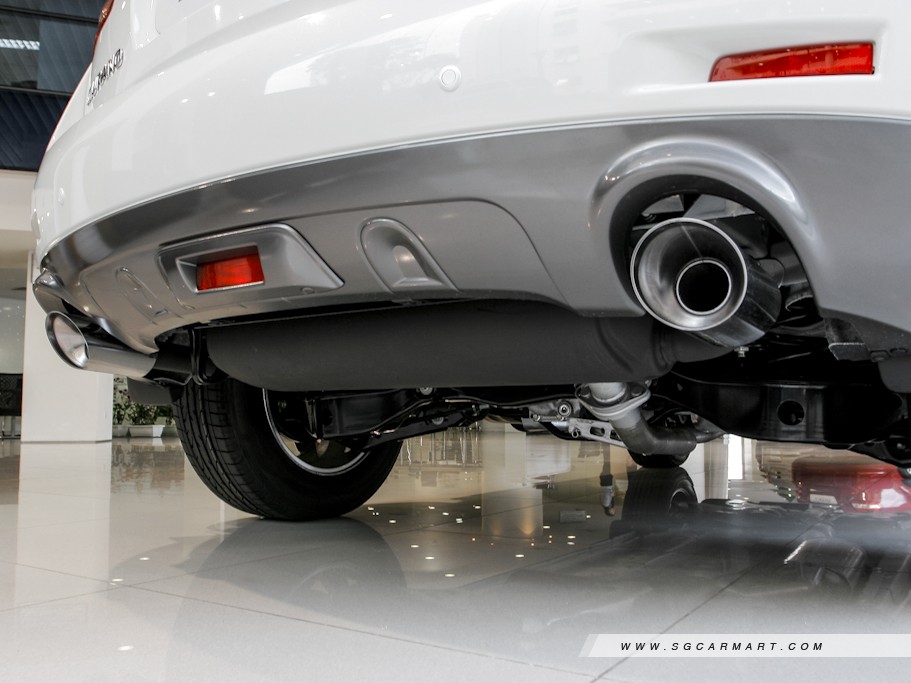 https://i.i-sgcm.com/new_cars/cars/10648/10648_g9