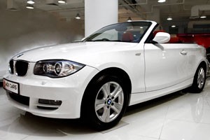 BMW 1 Series Convertible image