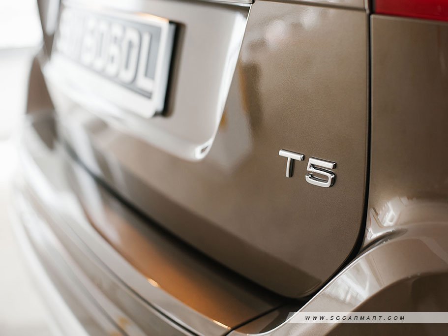 https://i.i-sgcm.com/new_cars/cars/10656/10656_g110