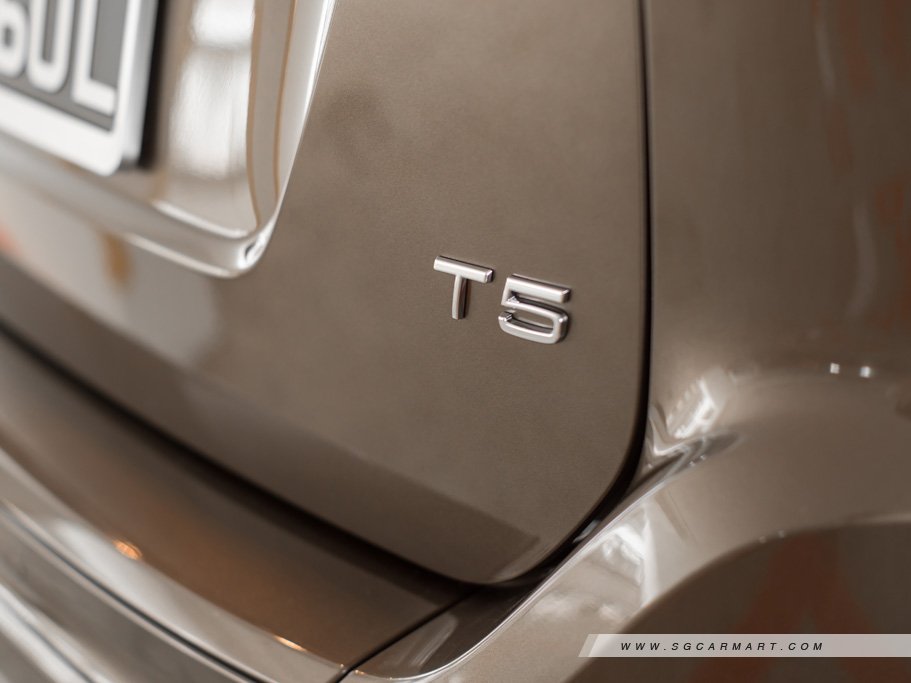 https://i.i-sgcm.com/new_cars/cars/10656/10656_g132