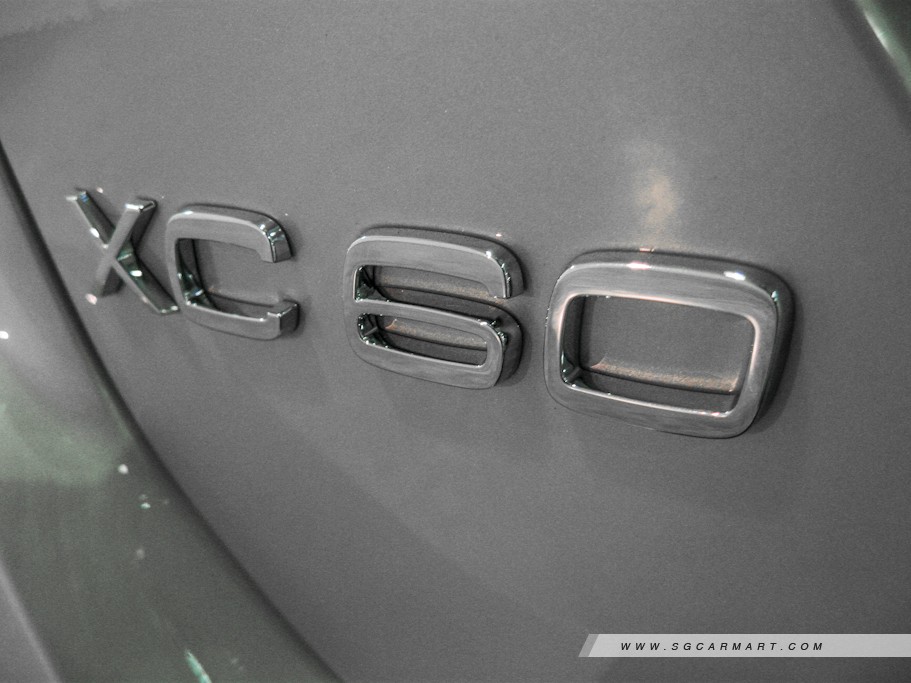 https://i.i-sgcm.com/new_cars/cars/10656/10656_g84