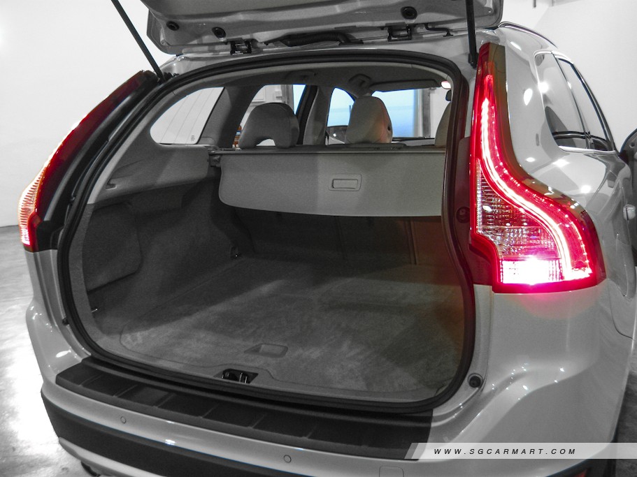 https://i.i-sgcm.com/new_cars/cars/10656/10656_g90