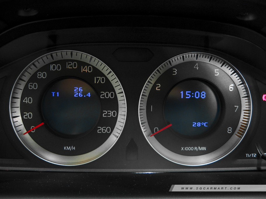 https://i.i-sgcm.com/new_cars/cars/10656/10656_g98