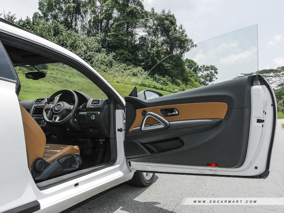 https://i.i-sgcm.com/new_cars/cars/10665/10665_g10