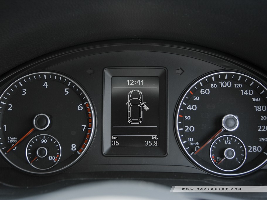 https://i.i-sgcm.com/new_cars/cars/10665/10665_g20
