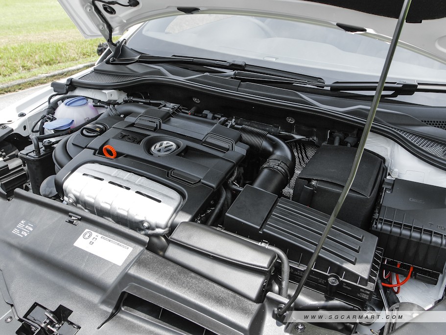 https://i.i-sgcm.com/new_cars/cars/10665/10665_g23