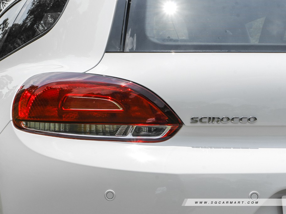 https://i.i-sgcm.com/new_cars/cars/10665/10665_g9