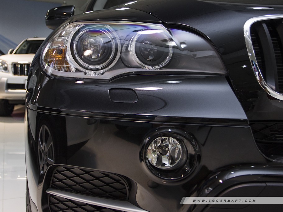 https://i.i-sgcm.com/new_cars/cars/10669/10669_g10