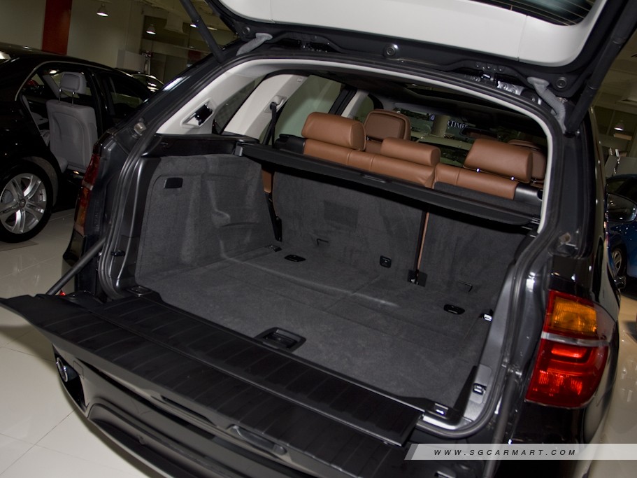 https://i.i-sgcm.com/new_cars/cars/10669/10669_g36