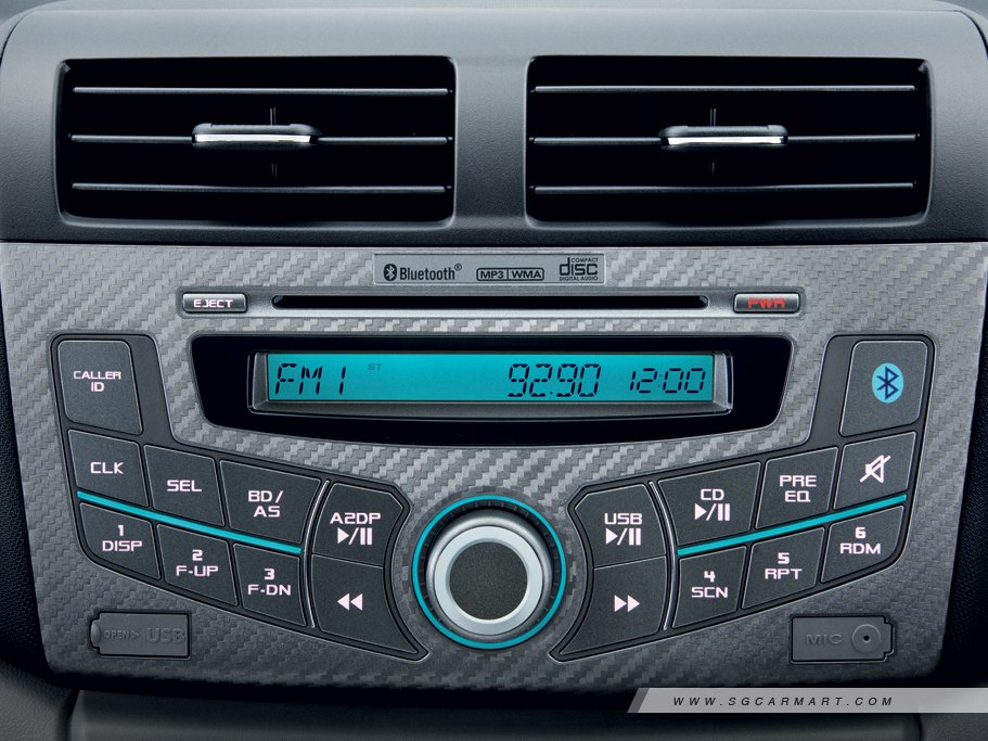 https://i.i-sgcm.com/new_cars/cars/10678/10678_g12