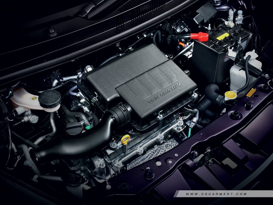 https://i.i-sgcm.com/new_cars/cars/10678/10678_g22