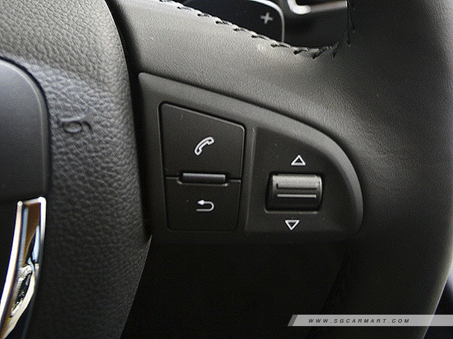 https://i.i-sgcm.com/new_cars/cars/10697/10697_g42
