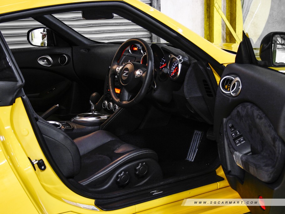 https://i.i-sgcm.com/new_cars/cars/10700/10700_g10