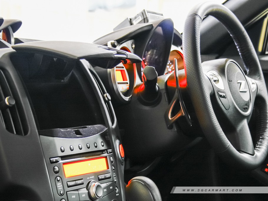 https://i.i-sgcm.com/new_cars/cars/10700/10700_g16