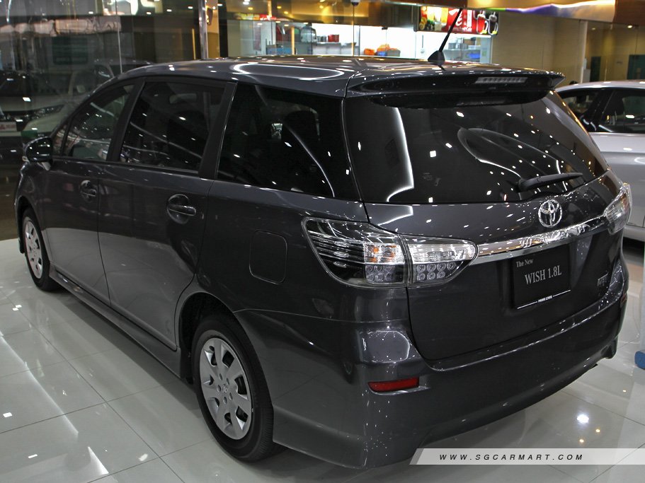 https://i.i-sgcm.com/new_cars/cars/10702/10702_g33